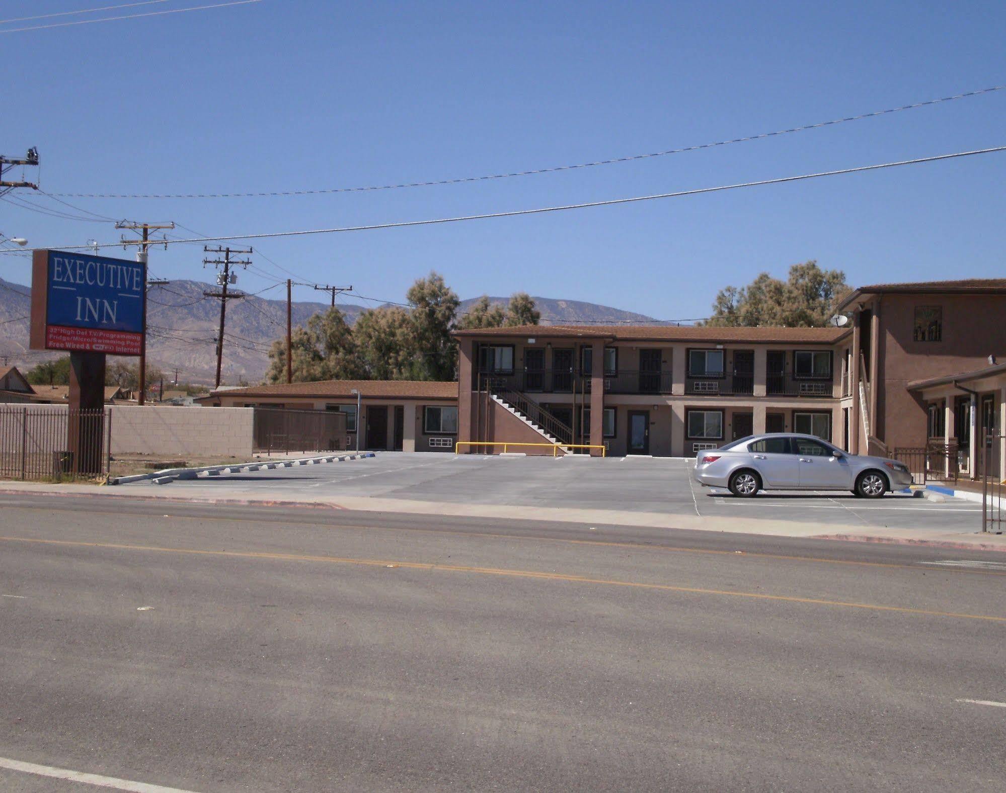 Executive Inn Mojave Bagian luar foto
